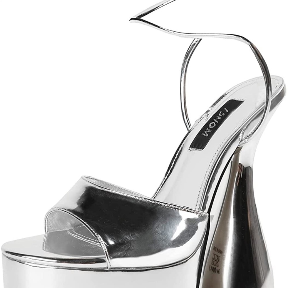 Platform y2k heels